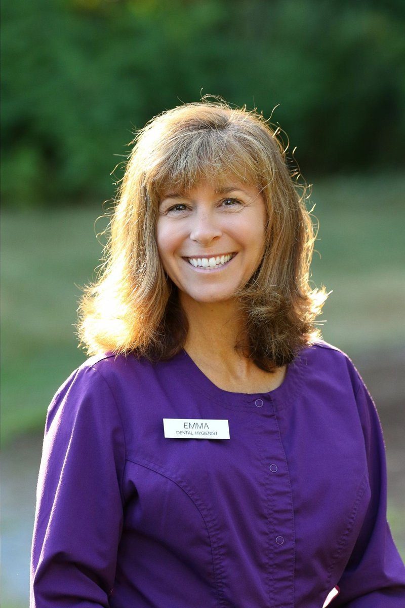 Portrait of Emma Lawson, RDH, PHDH, BS